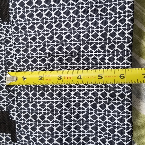 Kipling Art Mini Printed Shoulder Bag In Black And White K Pattern - Picture 6 of 14